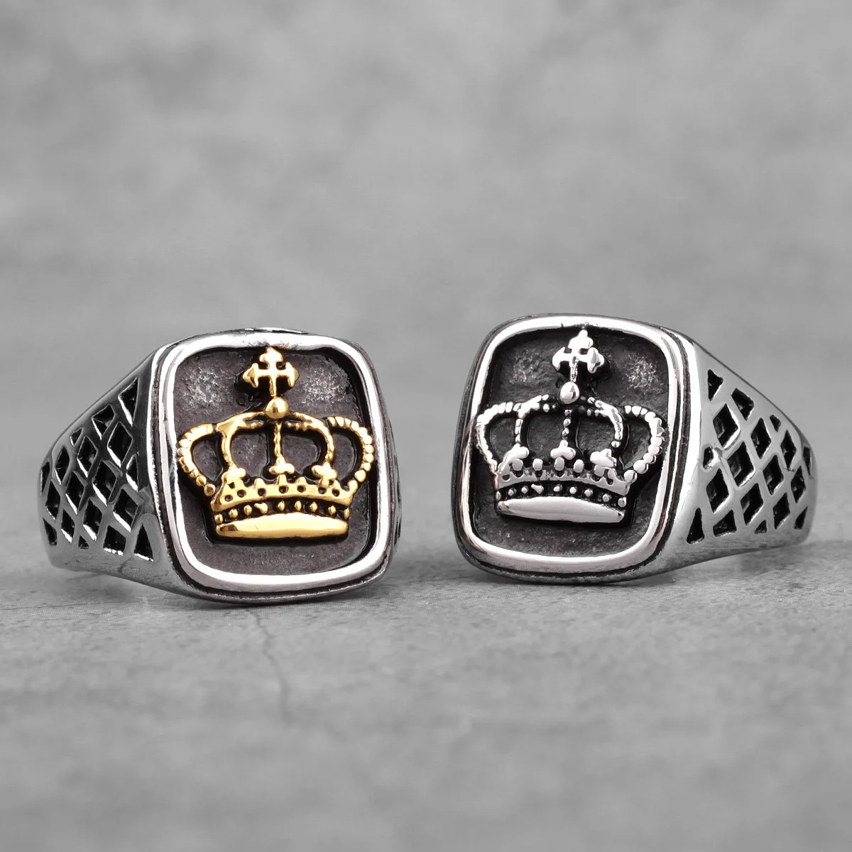 

Crown Gold Silver Color Men Rings Punk Hip Hop Trendy Cool for Boyfriend Male Stainless Steel Jewelry Creativity Gift Wholesale