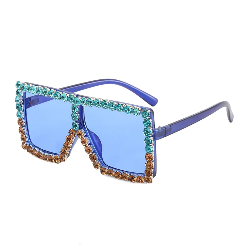 

2021 Fashionable New Girls Oversized Diamond Spectacles For Kids New Oversized Square Rhinestones Kids Sunglasses For Girl