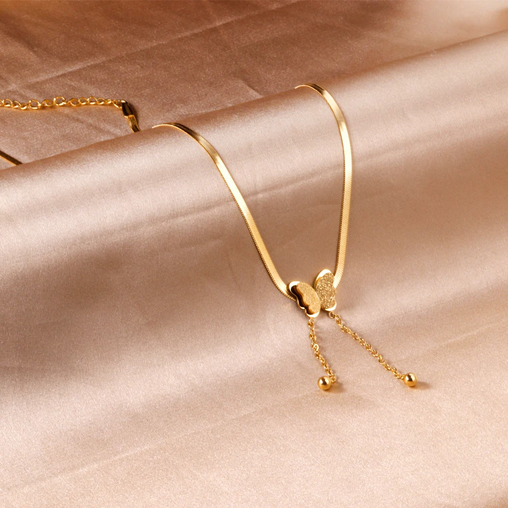 

Fashion 18k gold plated jewelry custom butterfly necklace, new designs pendant necklace
