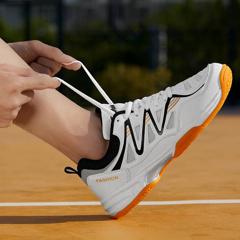 

New Professional Tennis Shoes Men Women Mesh Breathable Badminton Volleyball Shoes Indoor Sport Training Tennis Sneakers Men