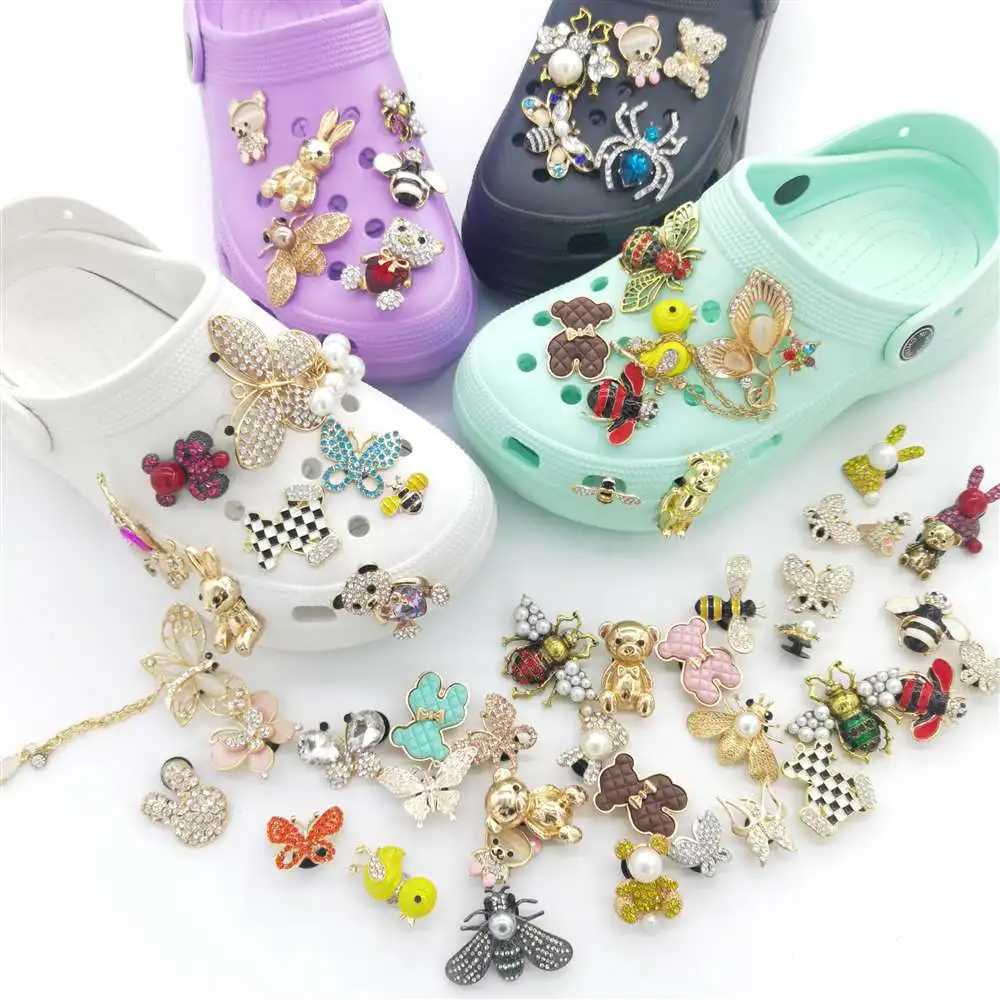 

Hot Sale DIY High- Class Metal Charms Animal Decorations Bee Butterfly for Beach Shoes Charms