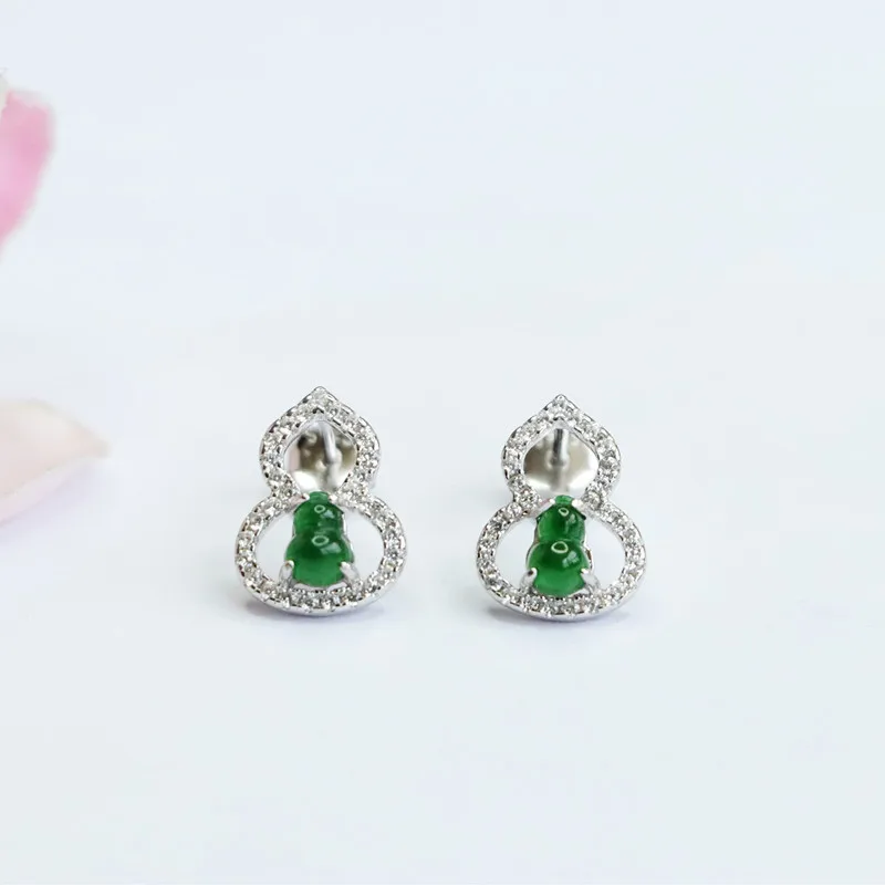 

S925 Silver Inlay Natural Emerald Stud Earrings A Goods Gourd Ear Hook Factory Wholesale Delivery FC2072701