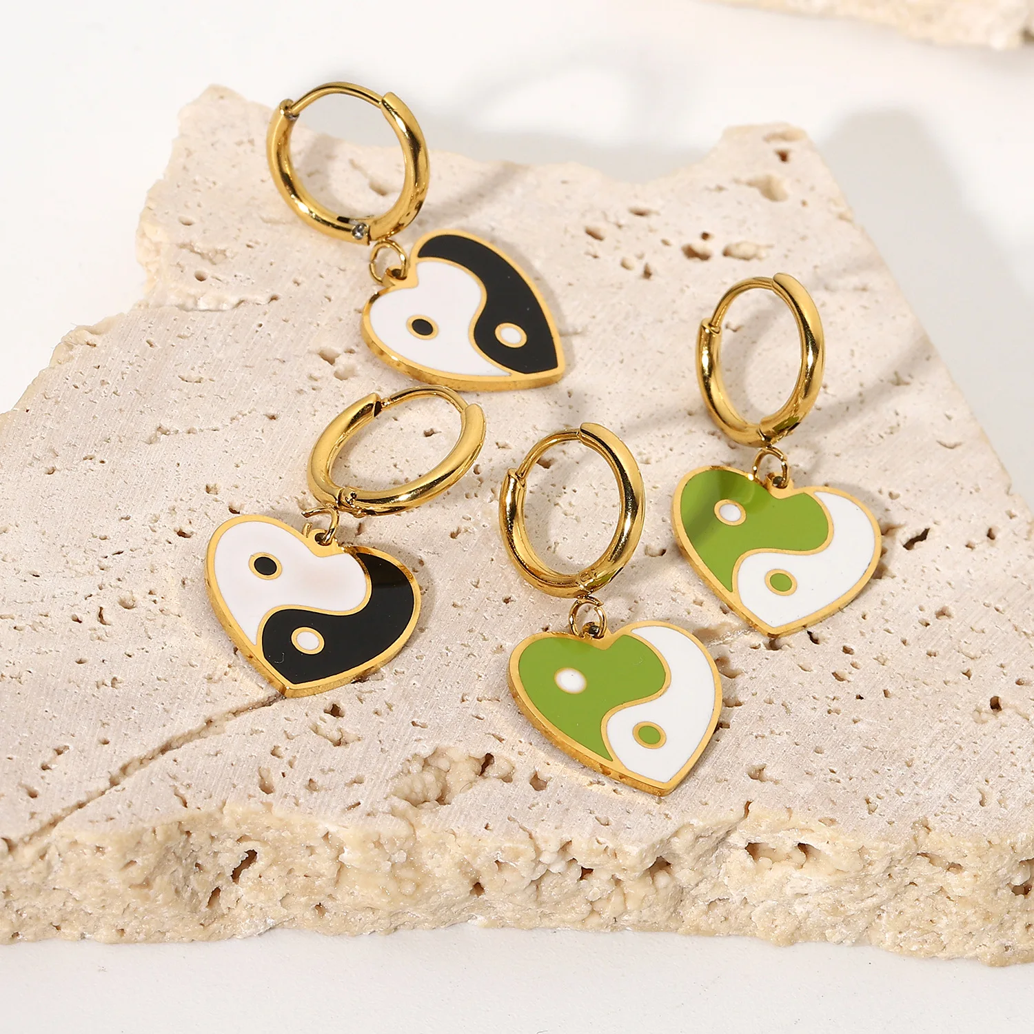 

18K gold Stainless steel Tai Chi Bagua yin yang heart women jewelry enamel earrings