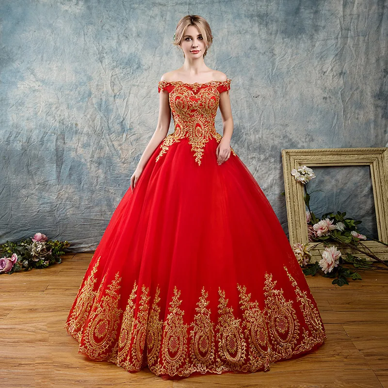 

China Gaun Pengantin High Neck Skirt Hand Embroidery Designs Red Wedding Dress Long Tail