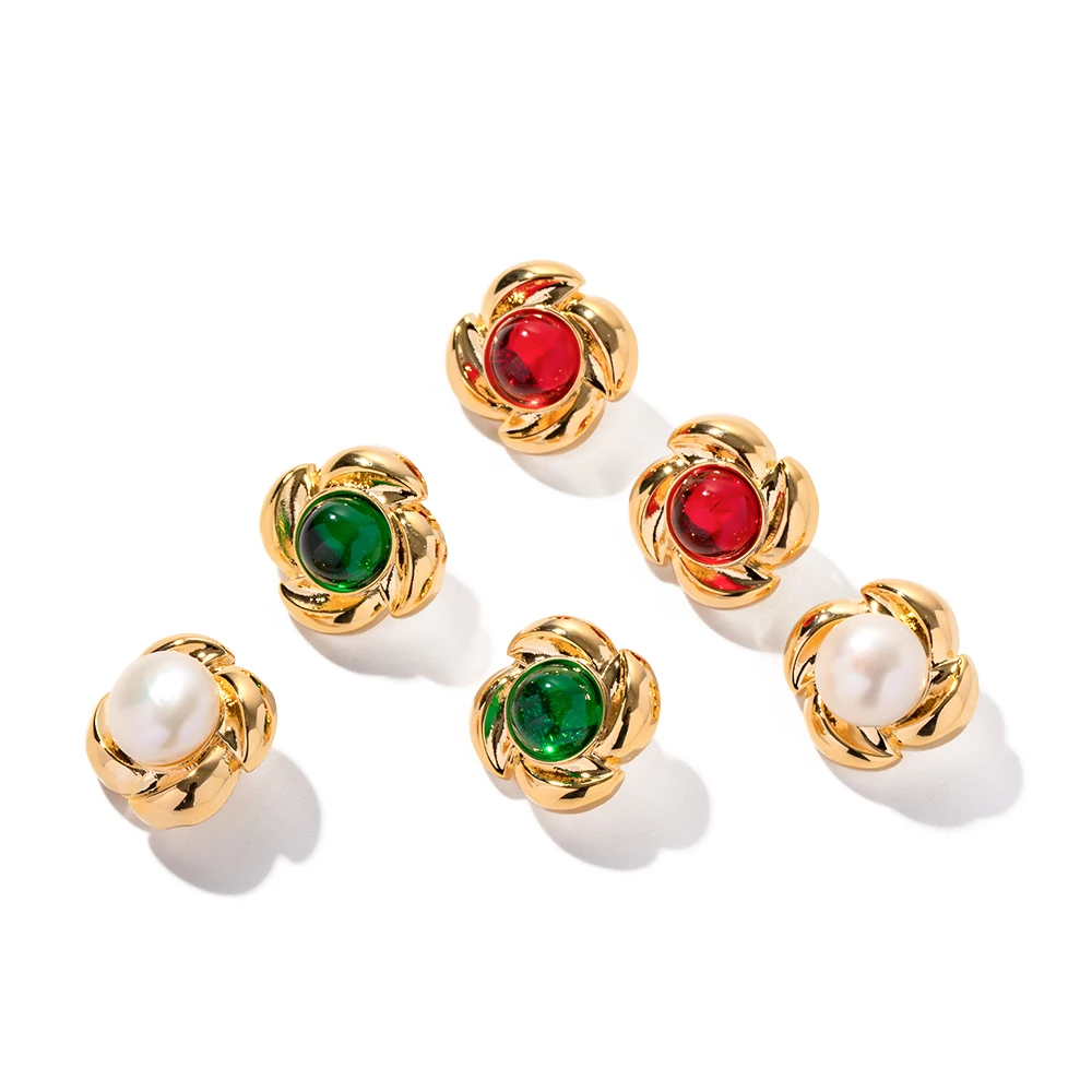 

Delicate Jewelry Waterproof Gold Plated Brass Pearl Green Stone Paved Flower Stud Earring for Women