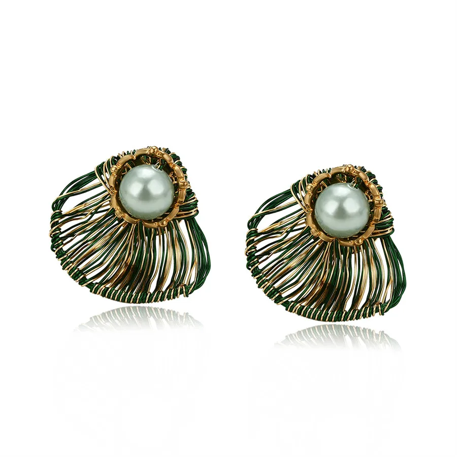 

E-1411 Xuping Jewelry Elegant Fashion Trend Weaved Shell 18K Gold Shell Bead Environment-friendly Copper Earrings