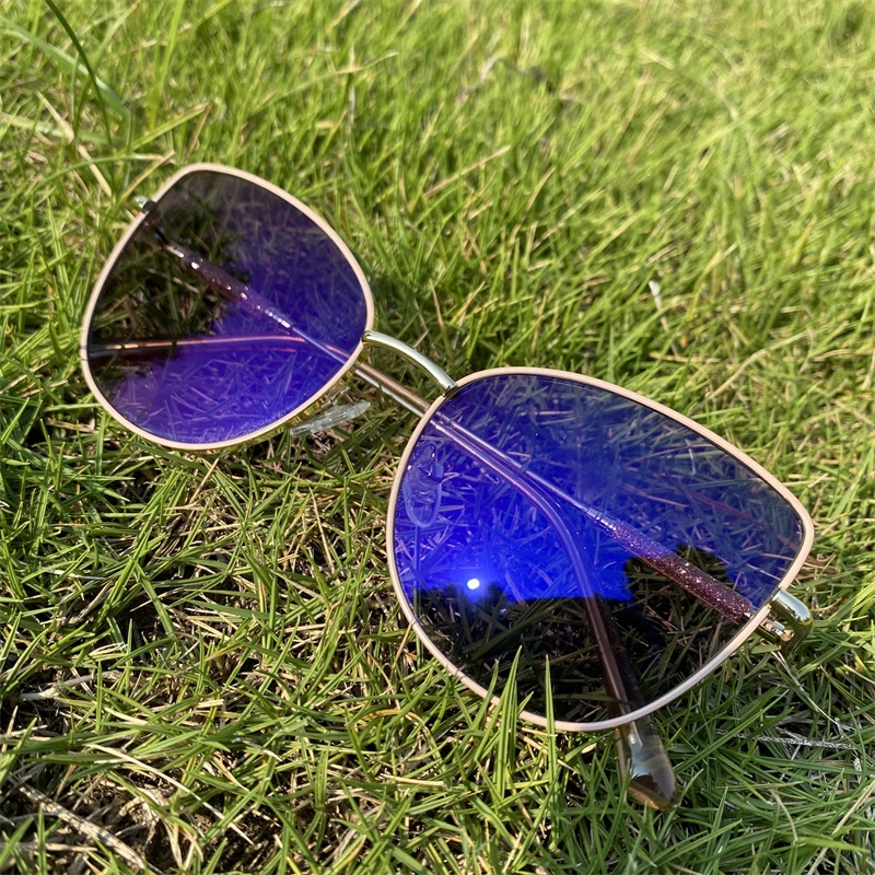 Photochromic Anti Blue Light Glasses Large Bling Cat Eye Lady Lunette Photogray Anti Reflet Bleu Femme  Women Eyeglasses Frames