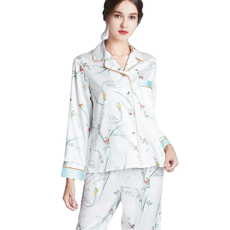 

European and American new pajamas Women's Ice Silk Four Seasons thin silk printing long sleeve floral casual homewear suit