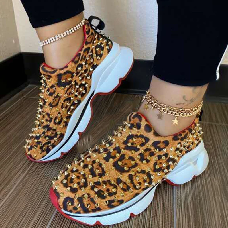 

BUSY GIRL YC1009 Women's sneakers slip on chunky thick bottom sneakers shoes with rivet for women wear casual chunky shoes