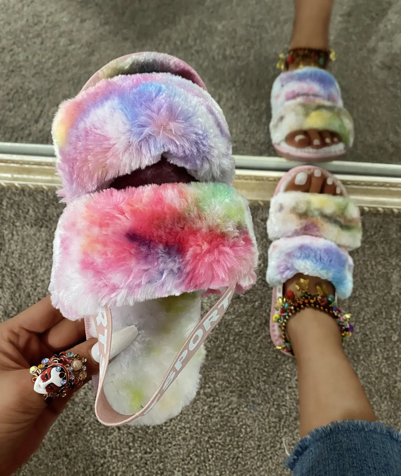 

Hot Sale Lady Fur Slippers Famous 2021 Slippers Flat Sandals Vendors For Sandals Womens Shoes Wholesale Prices, 1-10