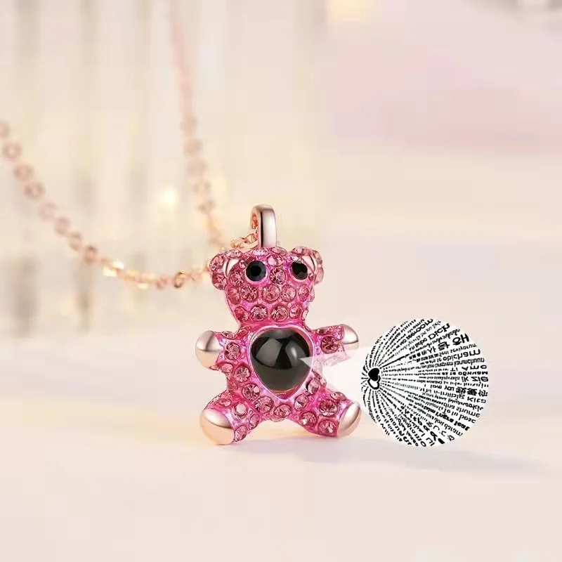 

Amazon Hot Selling Cute Bear Necklace High Quality I Love You Necklace 100 Languages Stainless Steel Necklace Jewelry For Women