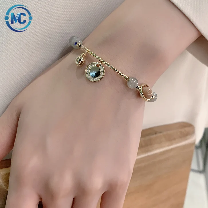 

2021 Premium natural crystal niche personality retro bracelet