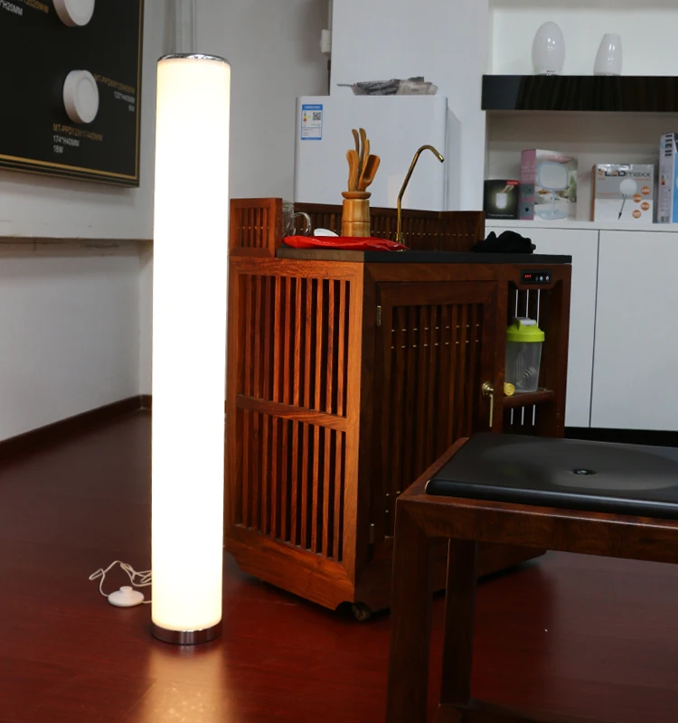 Floor Lamp RGB+CCT Blank_2