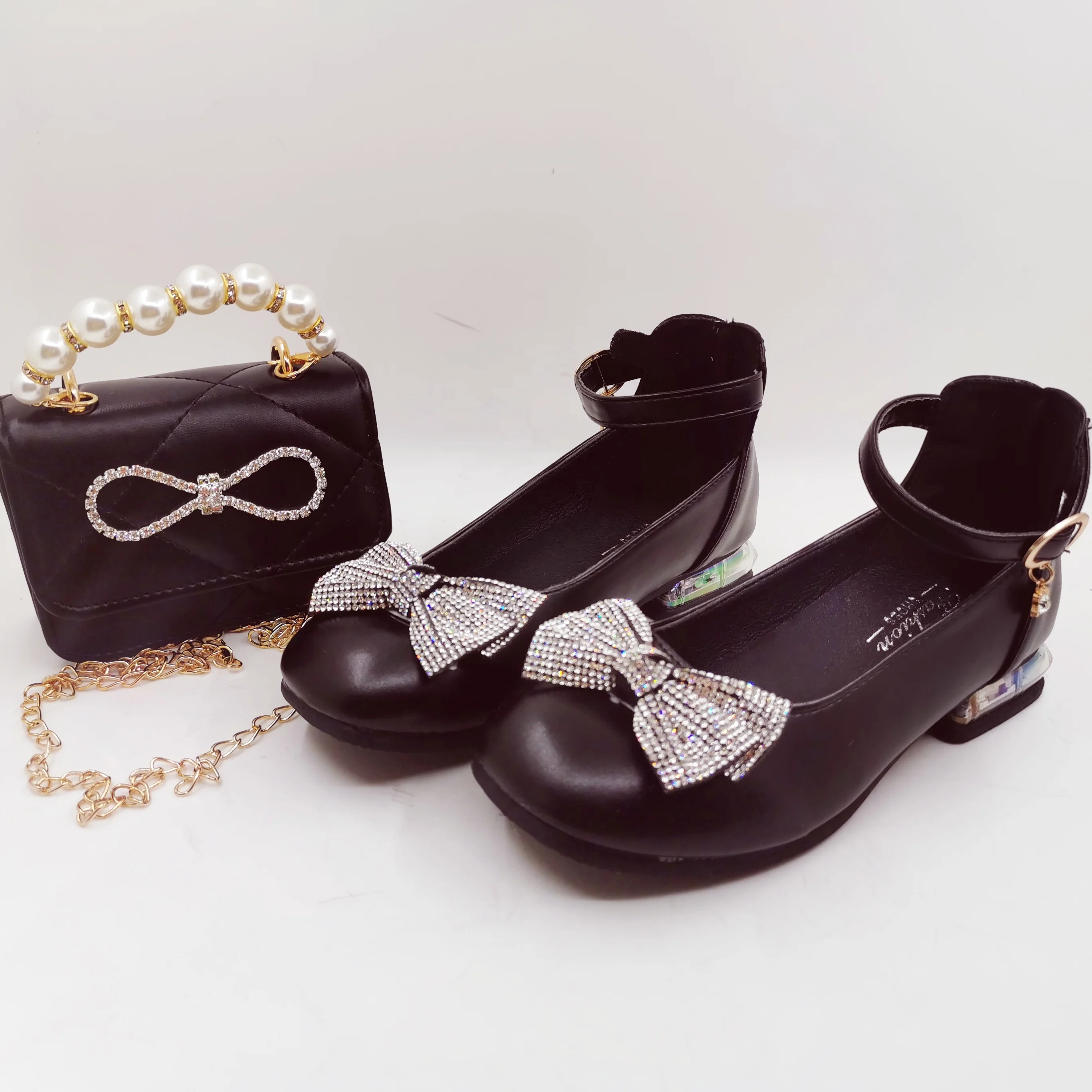 

Wholesale stylish pretty bow princess soft sole baby birthday party sandal girl shoes for 3-Years Old little girls