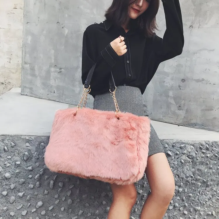 

Hairy female portable new Korean big shoulder tote fur plush cross body bag, Picture