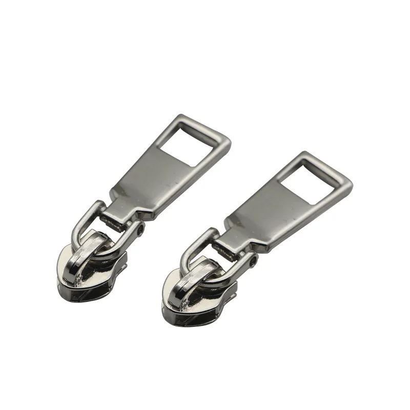 

Saki E-commerce Nylon  Bronze Alloy Plating Light Golden Silver Gunmetal Sliders Flexible Zipper Pulls