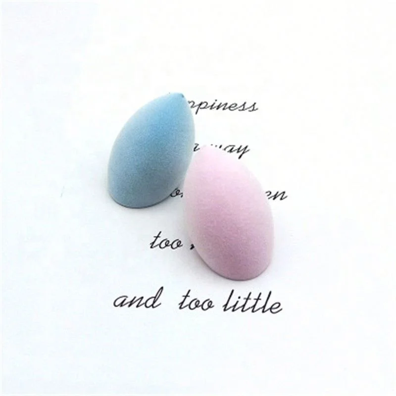 

Flocking Velvet Beveled Teardrop Make Sponge Face Foundation Cosmetics Beauty Sponge Blender in Stock, Purple/blue