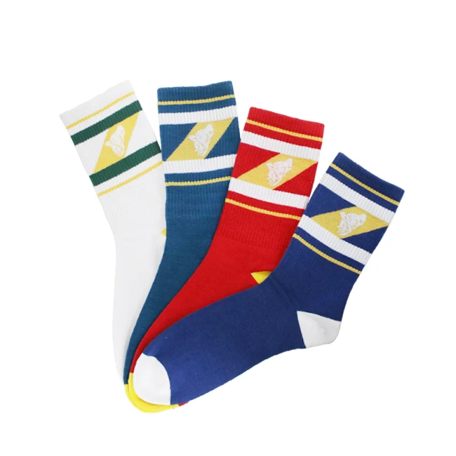 Personalized logo custom design pattern white colorful men tube cotton fashion socks