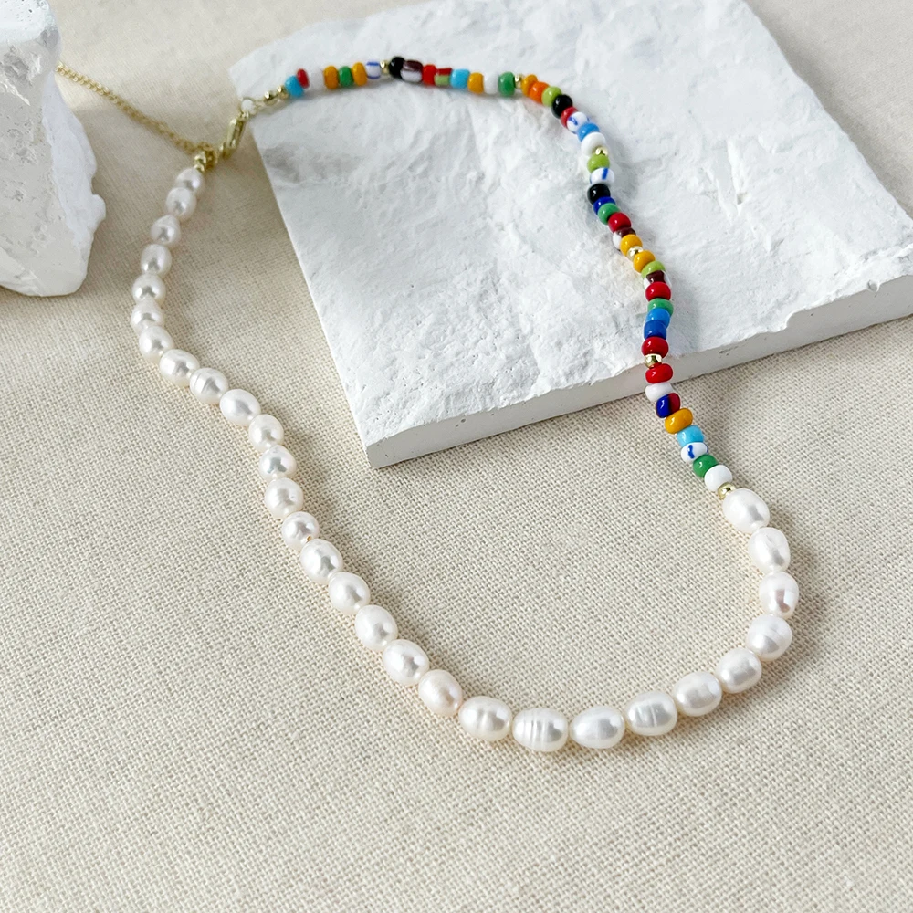 

N0058 boho asymmetric baroque pearl acrylic necklace for women half rainbow acrylic beads half pearl necklaces jewelry