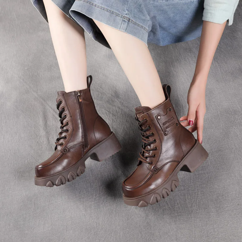 

Original Rivet Design Women 7 Eyes Soft Leather Martens Boots Winter Women Shoes Thick Soled Women Boots