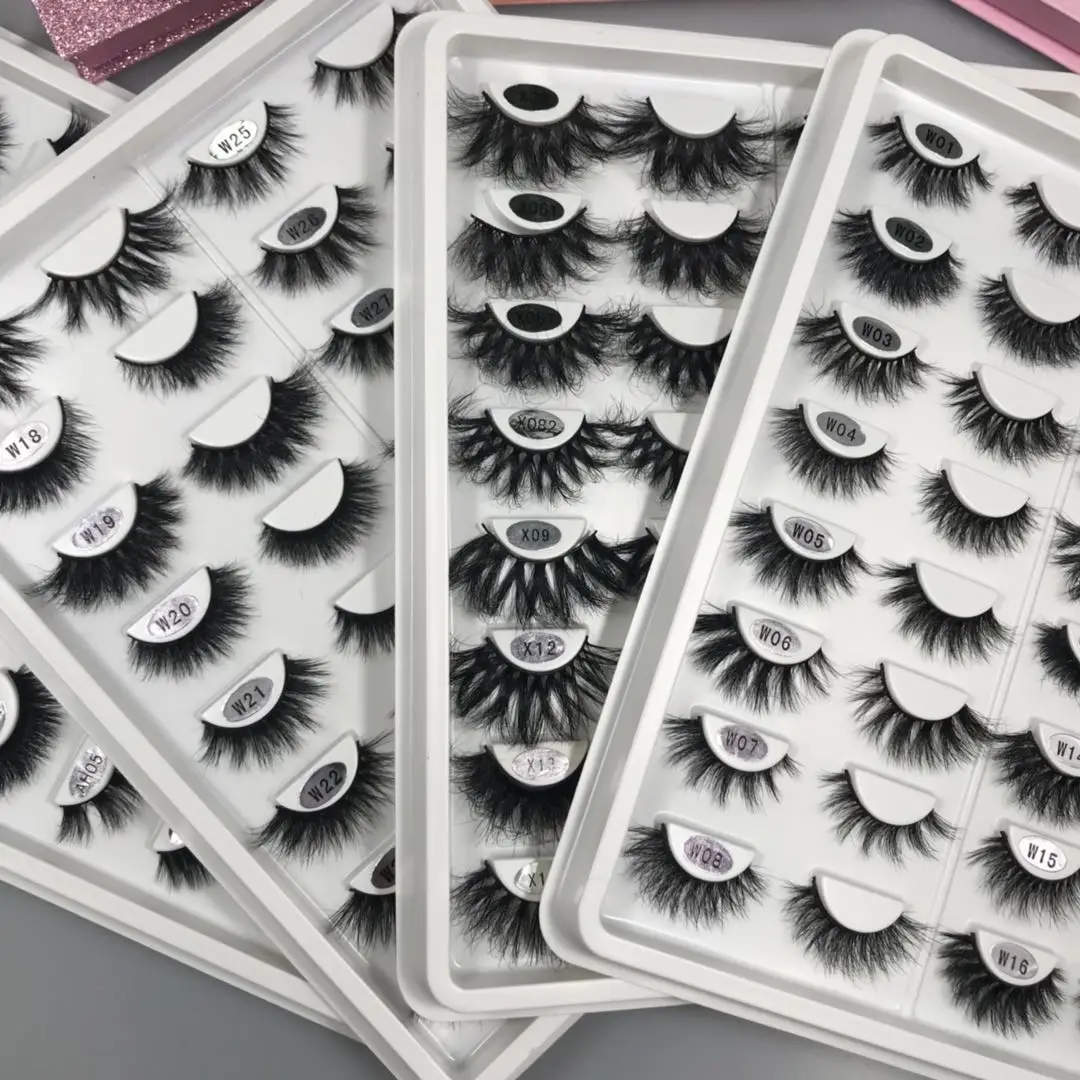 

Free Sample 100% Mink Fur False Eyelashes Wholesale Private Label Free Sample Customize Packaging Real 3D Mink Eyelashes