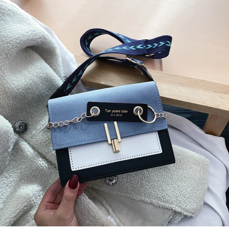 

Fashionable Korean version of contrast color commuting lady bag with frosted flap lock and portable messenger bag, Picture