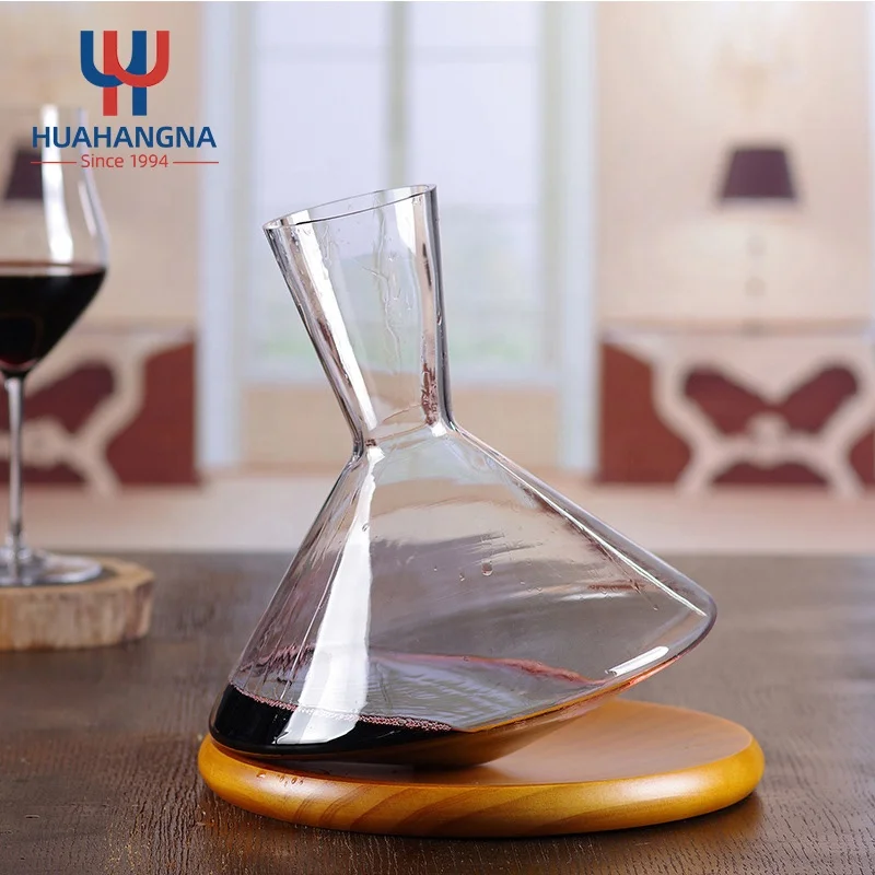 

HUAHANGNA 1000ml/34oz Crystal Clear Rotating Red Wine Glasses Decanter Carafe Wholesale Unique Design Glass Wine Decanter