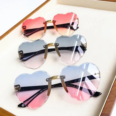 

Children's cut-edge love sunglasses for girls rimless ocean sunglasses gradient color peach heart 3-8 years old kids sun glasses, Custom colors