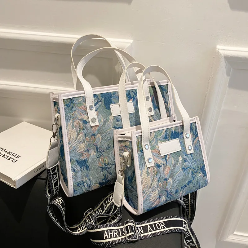 

Large Capacity Handbag Women Printed Shoulder Bag Autumn Winter Fashion Trend New Pattern Crossbody Bag, As photo show