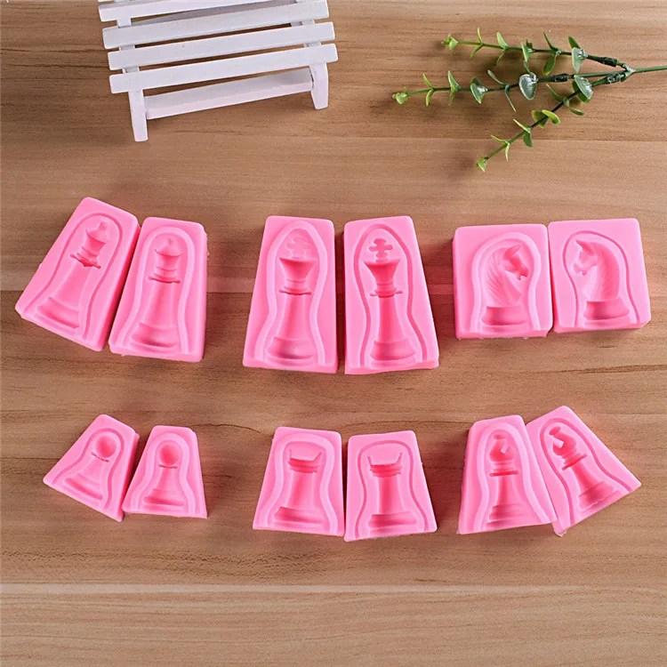 

Y1092 RTS 3D silicone chess molds for resin craft DIY, Pink