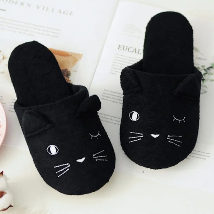

2021 Women Kids Family Embroidery Faux FurCute Cat Warm House Mule Slippers