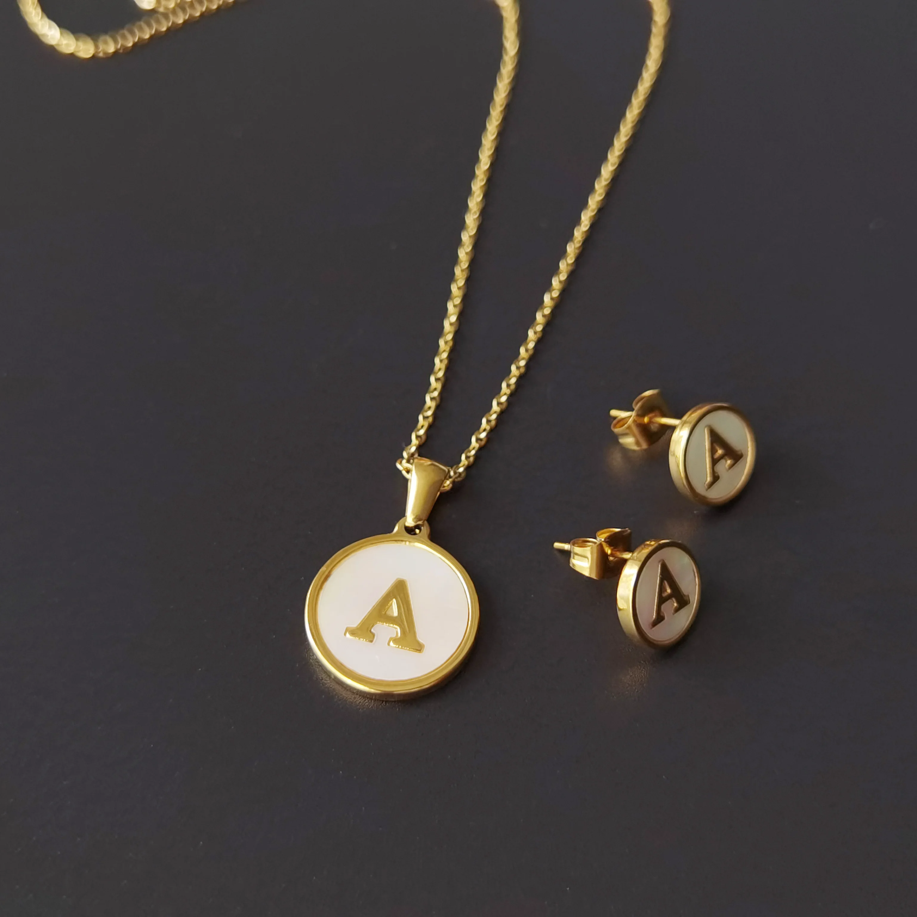 

Necklace Earring Initial Alphabet Jewelry Set Letter Fritillaria Shell Set A-Z, White/black