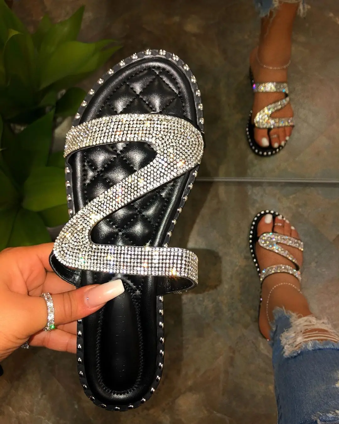 

SL-0179 New Shining Multi Colors Personalized Slippers Bling Black 2021 Rhinestone Slippers for Women, Picture