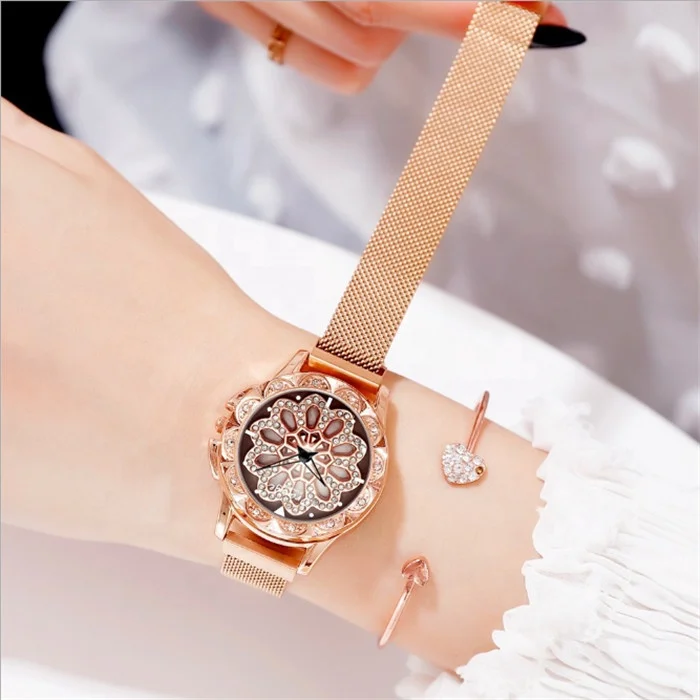 

Ready to ship Factory high quality luxury alloy quartz lucy girl beautiful fashion magnet women wrist watches gift