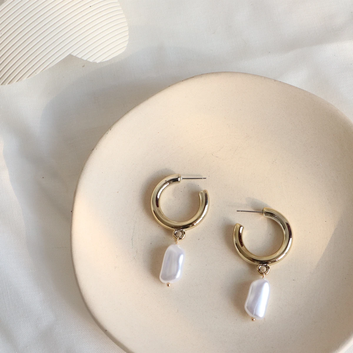 

Design By Korea Charming Artificial Pearl Alloy Stud Earrings For Women Fashionable Wholesale, Gold