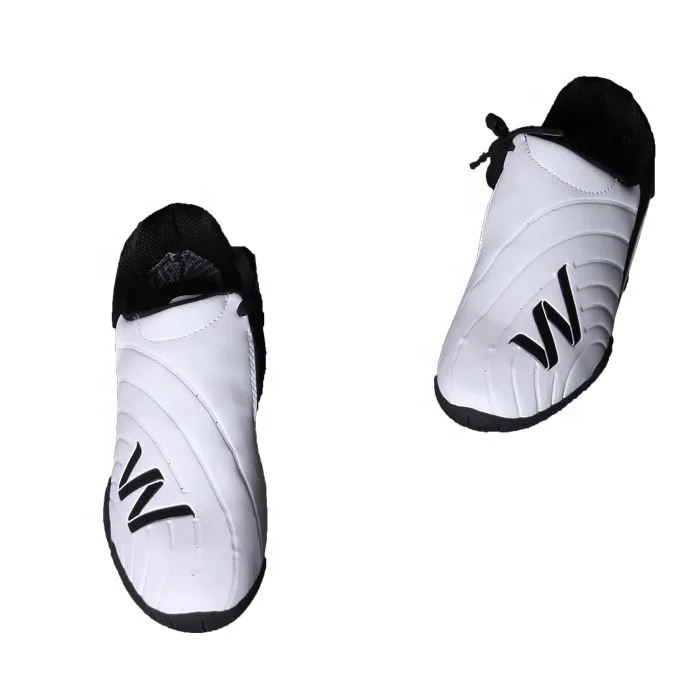 

White indoor training taekwondo shoes