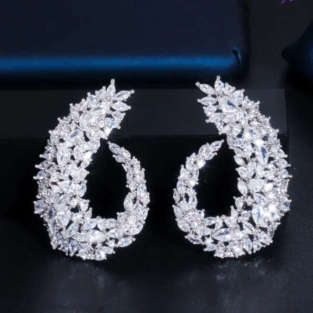 

Gorgeous 2019 Trend Luxury Full Crystal Bling Fashion Show Evening Dress Prom Earrings