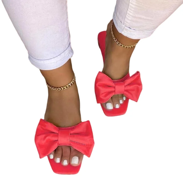 

2021 latest trendy luxury sandals with pearls rhinestone decoration flats sandals for women and ladies