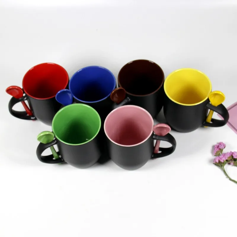 

Customized 11oz High Quality Inner Color Coffee Cup Drinking Coated Spoon Handle Sublimation Ceramic Mug, As photo