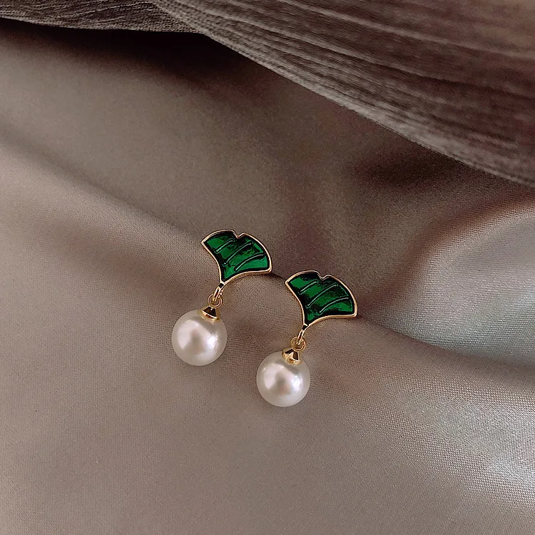 

French Pearl Earrings Gingko Leaves Small Fresh Mori Plant Earrings