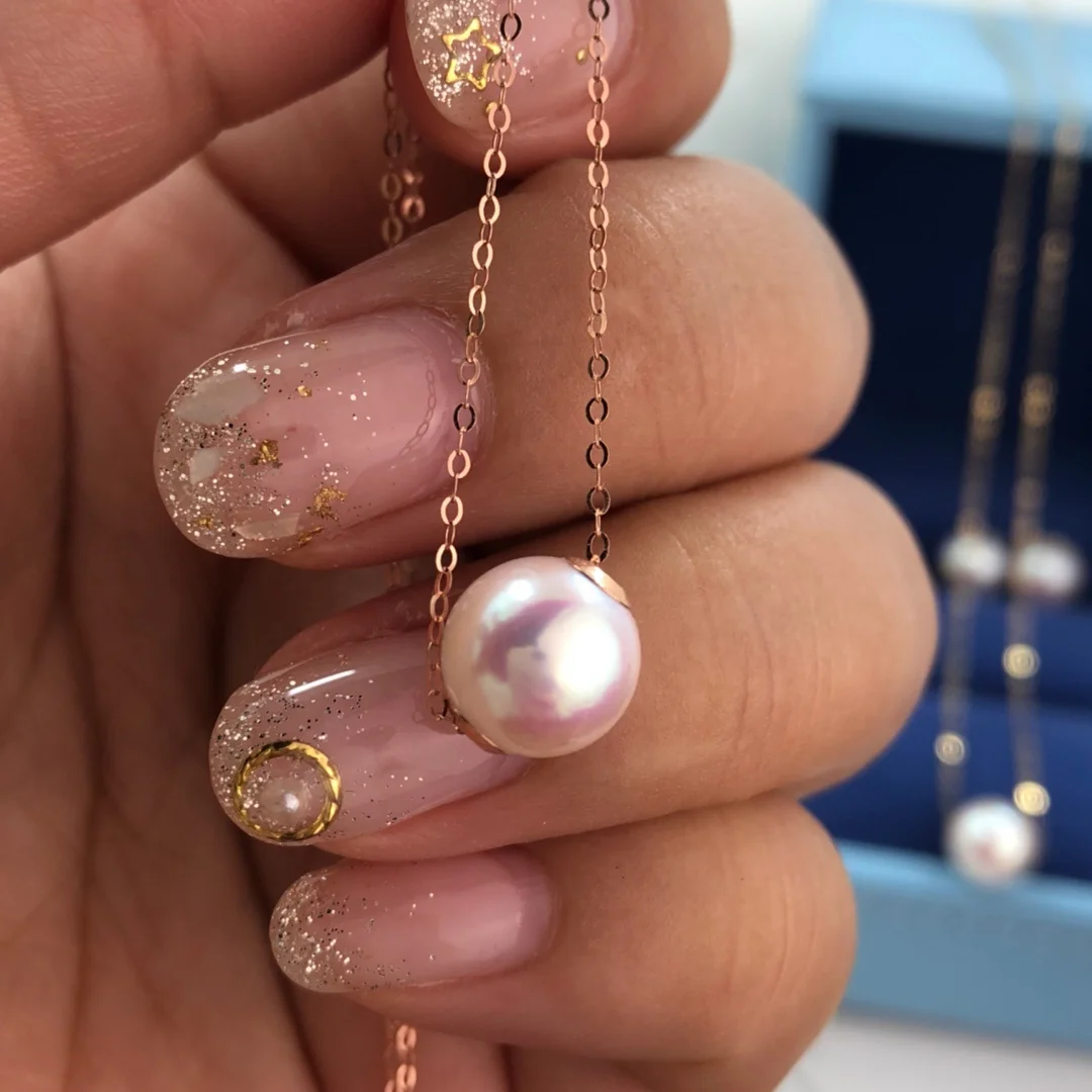 

Women's 8-8.5 mm Pink Pearl Pendant Necklace Set With 18K Gold Chain