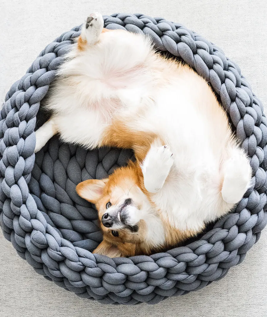 

2021New Knitted Pet Beds Machine Washable Coarse Wool Pet Bed, As shown