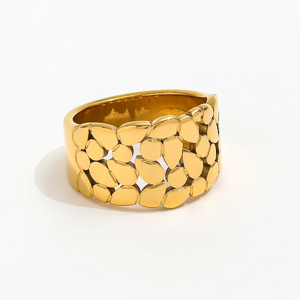 High End 18K PVD Gold Plated Hollow Leaf Band Ring Stainless Steel Women Tarnish Free Jewelry
