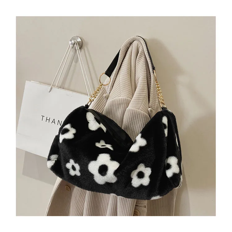 

Big Flower Pattern Warm Plush Fluffy Shoulder Bag For Women 2021 Winter Female Luxury Designer Crossbody Bags Faux Fur Handbags