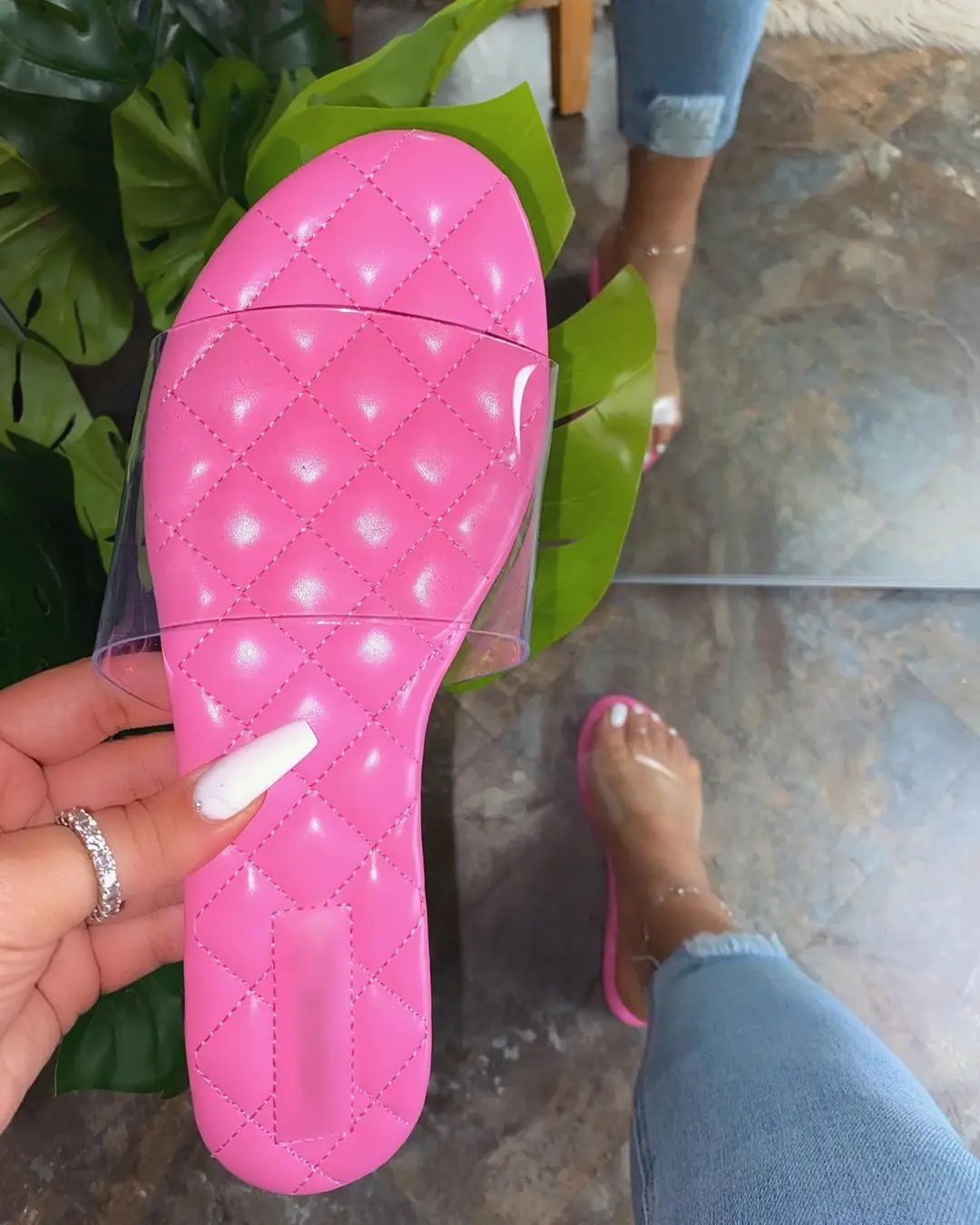 

Ladies New Summer Laser Snake Print Sexy Beach Slippers Sandals flip flops fur, Black