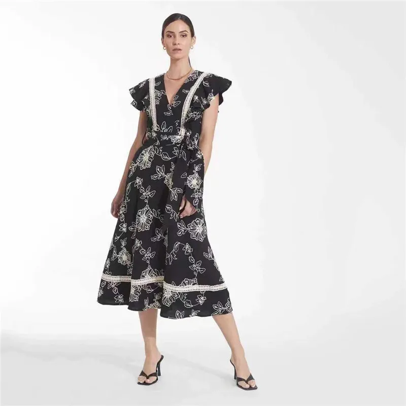 

A4902 Trendy Black V Neck Ruffles Pattern Belted Summer Plus Size Dresses Women