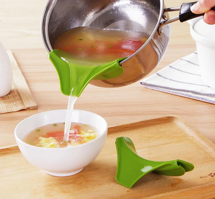 

hot sales ECO friendly pour silicone funnel for soup oil Kitchen Gadget Water Deflector Cooking Tool, Green