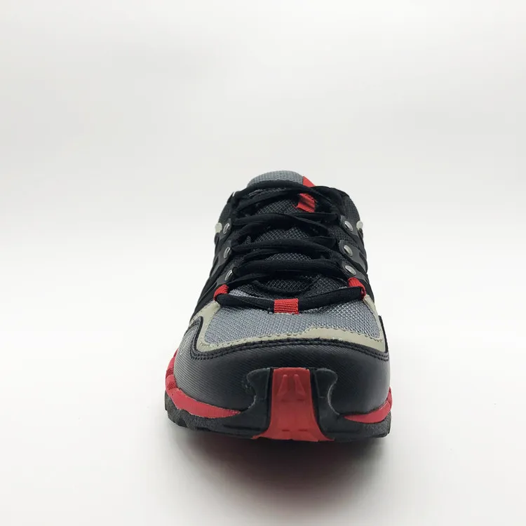 tennis shoes in china