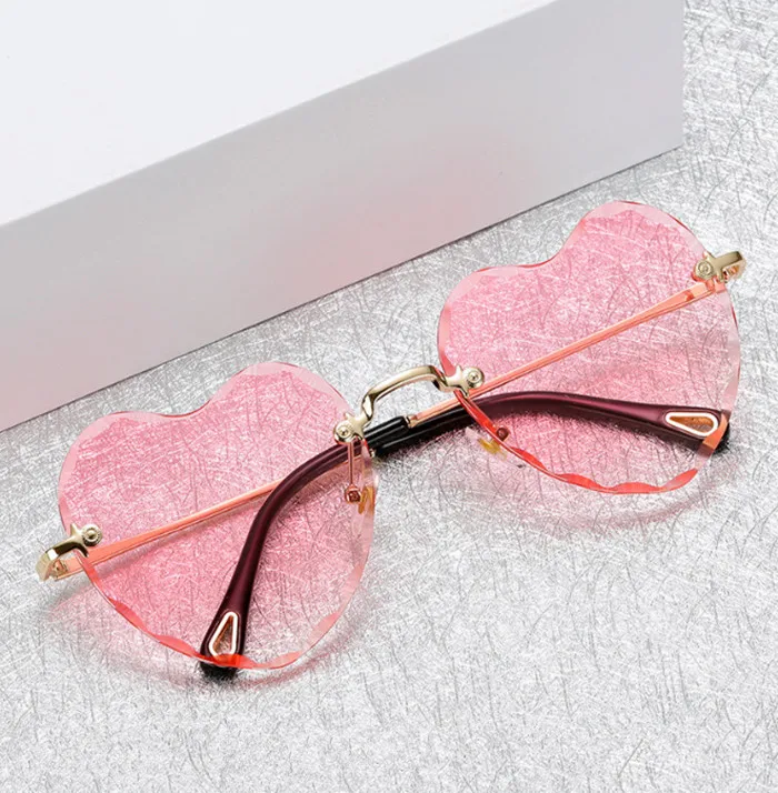 

New Arrivals 2021 Fashion Heart Shaped UV400 Colorful Ocean Lens Wave Large Frame Rimless Women Eyewears Sunglasses, 5 color