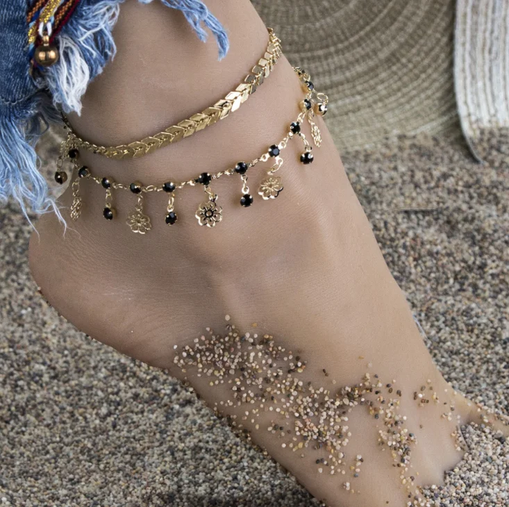 

Black rhinestone hollow flower double layer beach 2 sets anklet